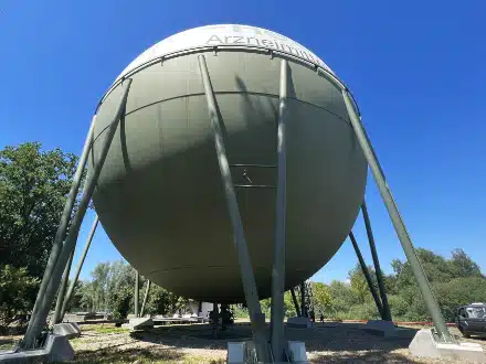 Veys Gebäudereinigung Reinigung Gaskugel Baden-Baden