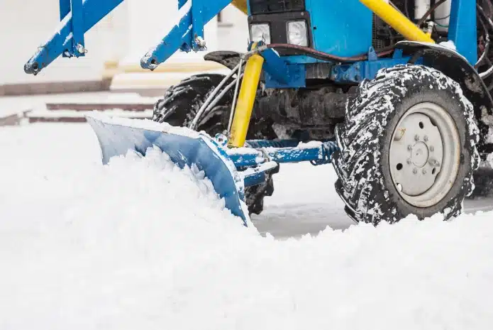 Veys Gebäudereinigung: Beim Winterdienst Bühl